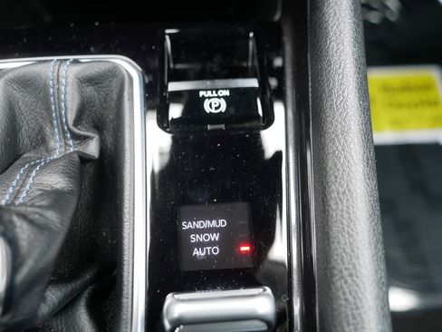 Used 2022 Jeep Compass Latitude w/ Convenience Group image 32