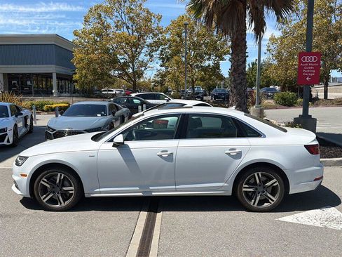 Used 2018 Audi A4 2.0T Premium Plus AWD/4WD image 9