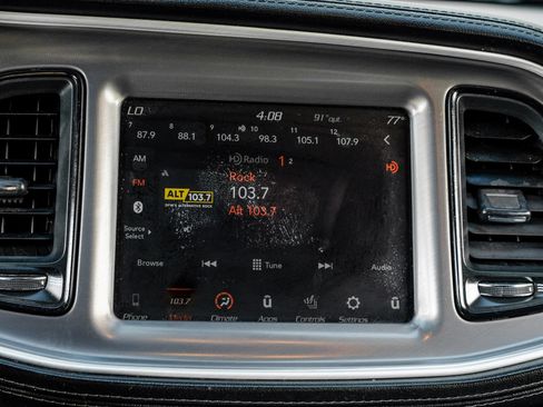 Used 2022 Dodge Challenger R/T Scat Pack RWD image 36