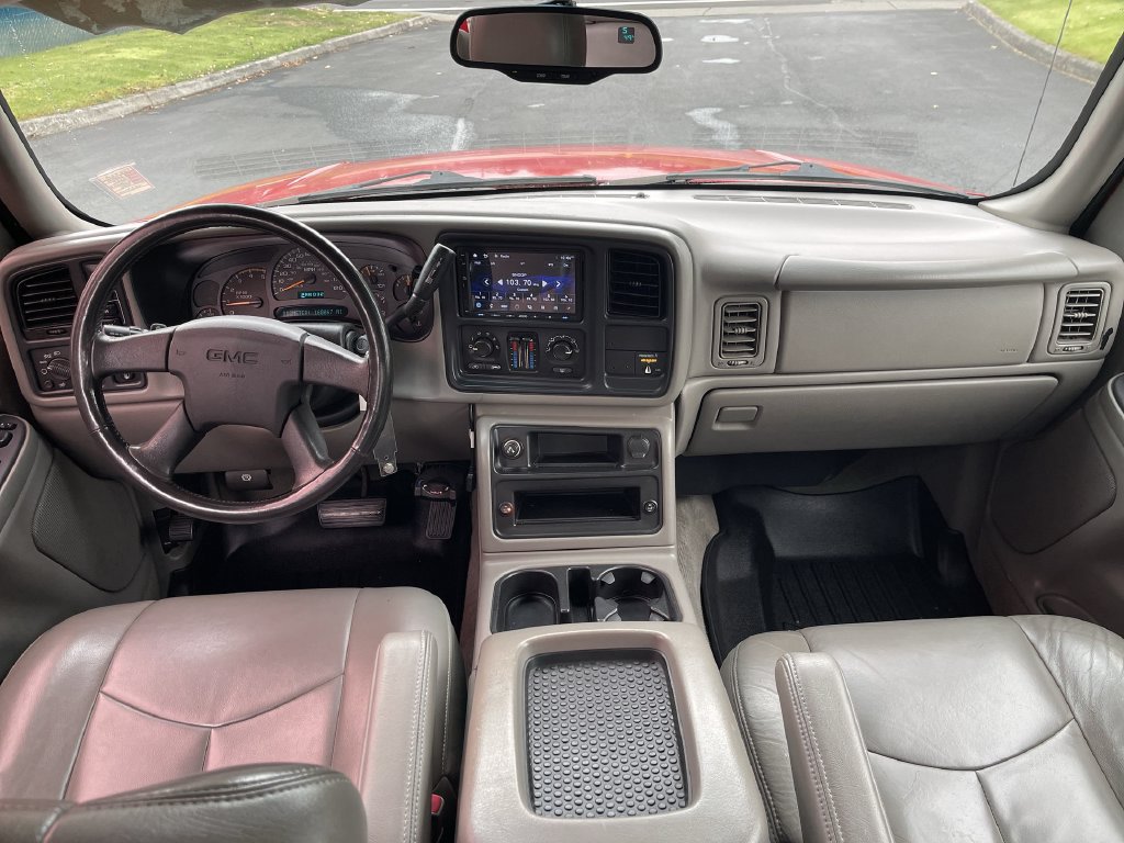 Used 2004 GMC Sierra 2500 SLE w/ Heavy-Duty Power Package AWD/4WD image 18