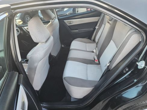 Used 2018 Toyota Corolla LE FWD image 10