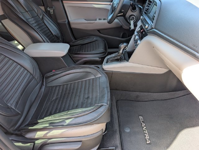 Used 2020 Hyundai Elantra SE w/ Cargo Package (C1) FWD image 23