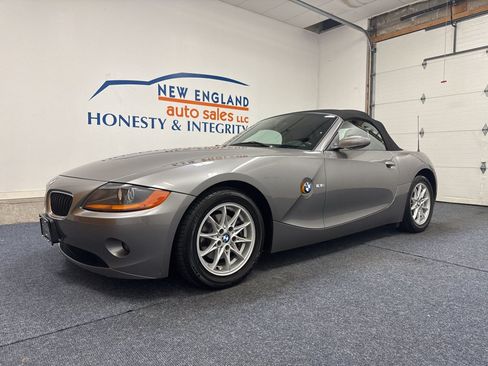 Used 2003 BMW Z4 2.5i RWD image 1