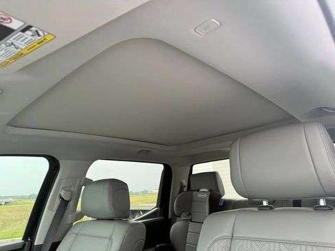 Used 2024 Toyota Tundra Limited w/ TRD Off-Road Package AWD/4WD image 15