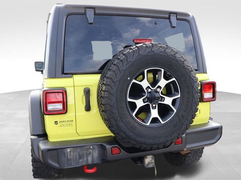 Used 2022 Jeep Wrangler Unlimited Rubicon w/ Cold Weather Group image 7