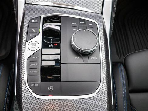 Certified 2025 BMW 440i xDrive Coupe w/ Premium Package image 19