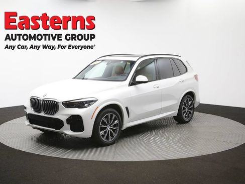 Used 2023 BMW X5 xDrive40i w/ M Sport Package AWD/4WD image 59