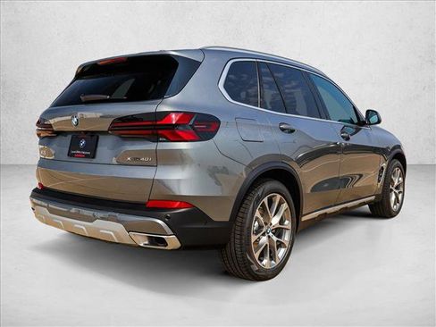 New 2026 BMW X5 xDrive40i w/ Climate Comfort Package AWD/4WD image 5