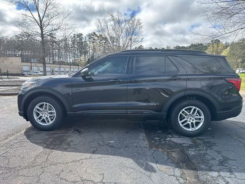 New 2026 Ford Explorer Active w/ Active Comfort Package image 10