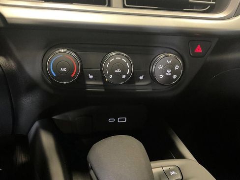 New 2026 Chevrolet Trax RS image 20