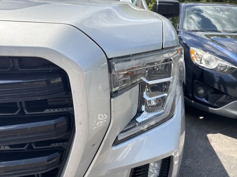 Used 2021 GMC Sierra 1500 Elevation w/ Preferred Package AWD/4WD image 12