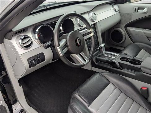 Used 2008 Ford Mustang GT RWD image 10