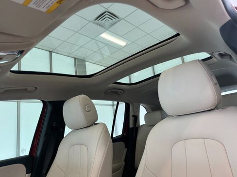 Used 2020 Mercedes-Benz GLB 250 4MATIC image 26
