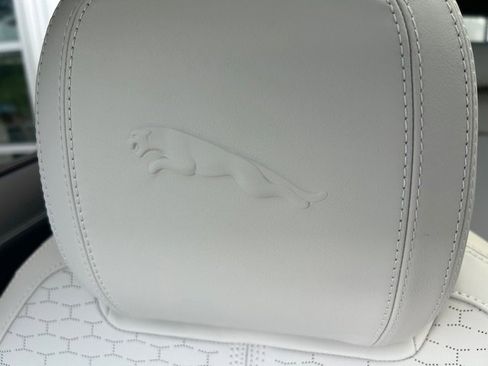 Used 2026 Jaguar F-PACE R-Dynamic S image 31