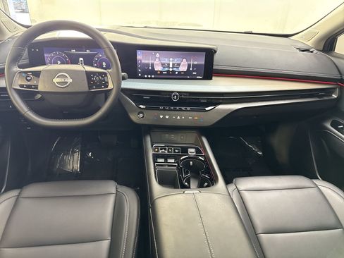 Certified 2025 Nissan Murano SL w/ Cargo Package AWD/4WD image 26