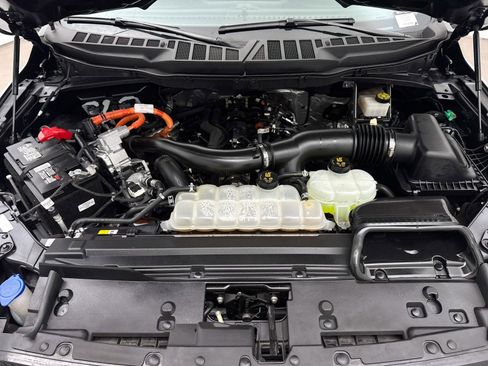 Used 2024 Ford F150 XLT w/ Mobile Office Package image 7