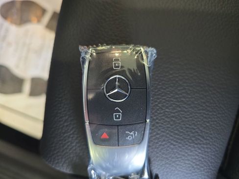 New 2026 Mercedes-Benz GLB 250 image 36