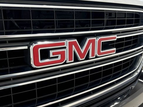 Used 2016 GMC Yukon SLT w/ Open Road Package AWD/4WD image 46