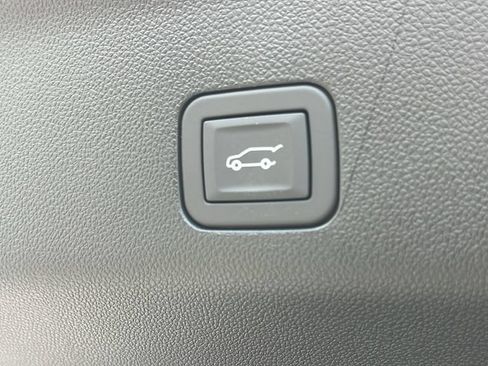 New 2026 GMC Yukon Elevation w/ Elevation Premium Package AWD/4WD image 37
