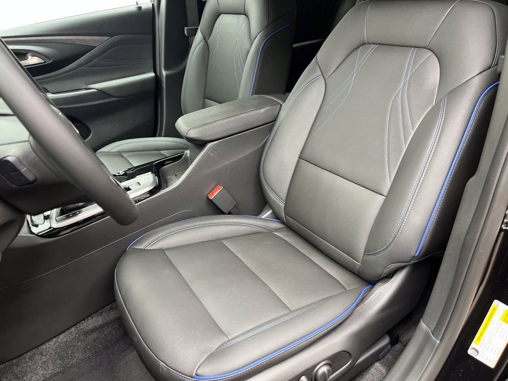 New 2026 Buick Envista Sport Touring w/ Convenience I Package FWD image 8