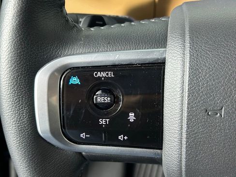 Used 2025 Nissan Armada SL w/ Captain's Chari Seat Package AWD/4WD image 30