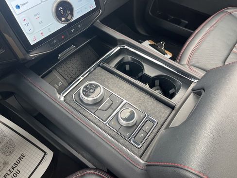 Used 2023 Ford Expedition Max Limited image 24