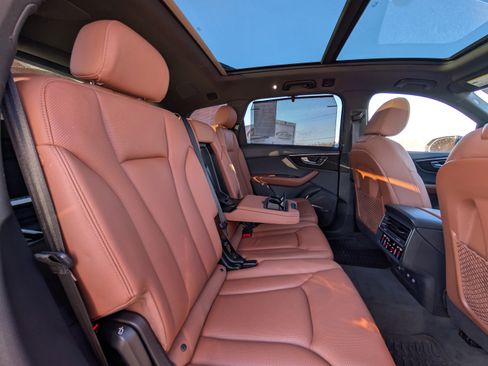 Used 2020 Audi Q7 3.0T Prestige w/ Prestige Package image 48