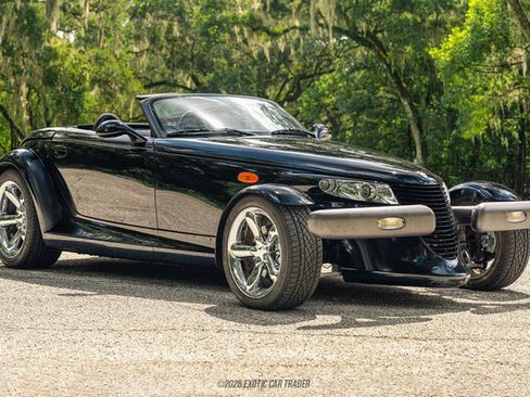 Used 1999 Plymouth Prowler RWD image 12