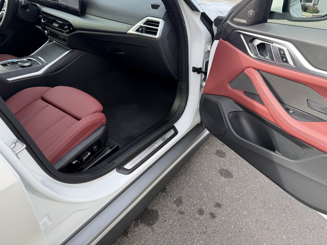 Used 2025 BMW i4 xDrive40i w/ Premium Package AWD/4WD image 22