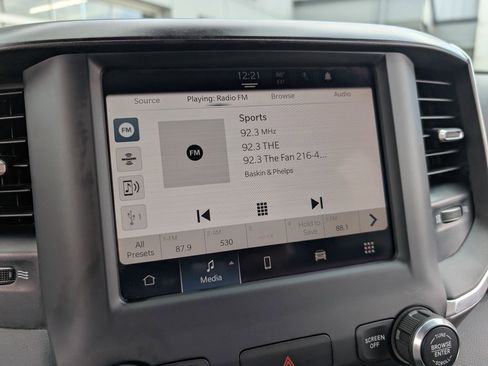 Used 2024 RAM 2500 Big Horn image 26