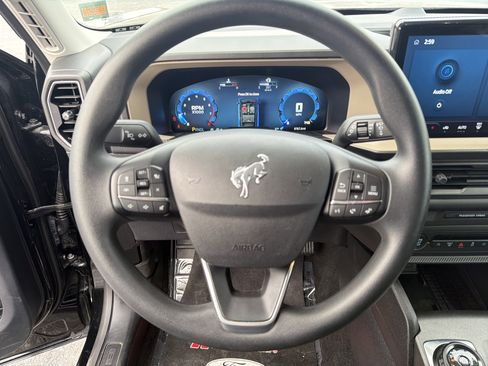 Used 2025 Ford Bronco Sport Big Bend image 17