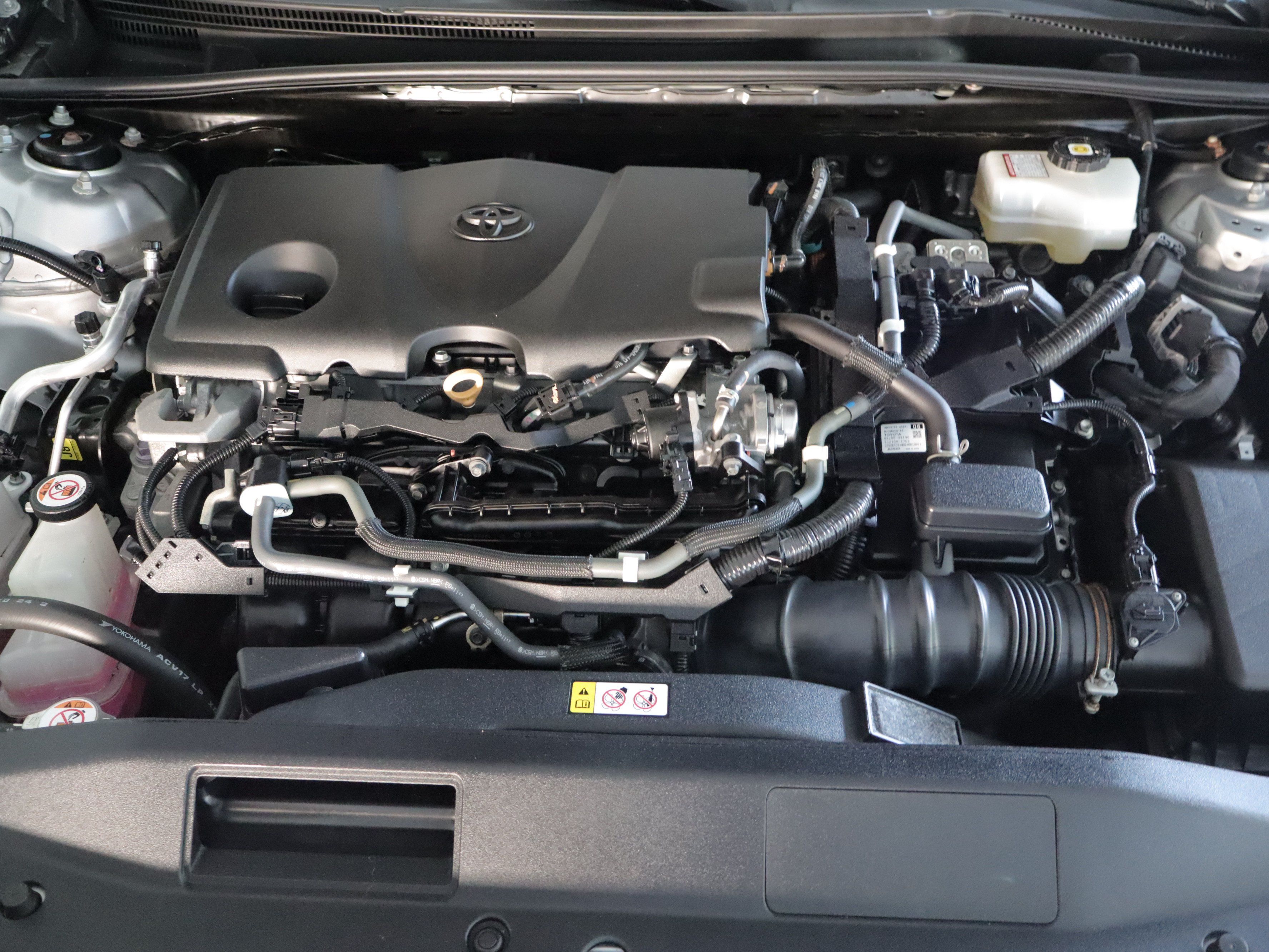 Used 2021 Toyota Camry XSE w/ Cold Weather Package FWD image 28