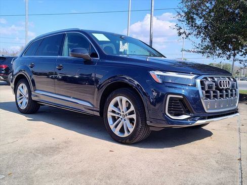 Certified 2025 Audi Q7 2.0T Premium w/ Convenience Package AWD/4WD image 15