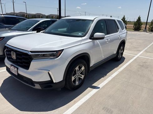 Used 2024 Honda Pilot EX-L image 2