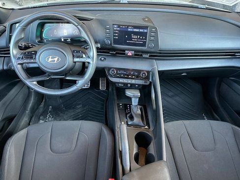 Used 2025 Hyundai Elantra Sport w/ Cargo Package image 13