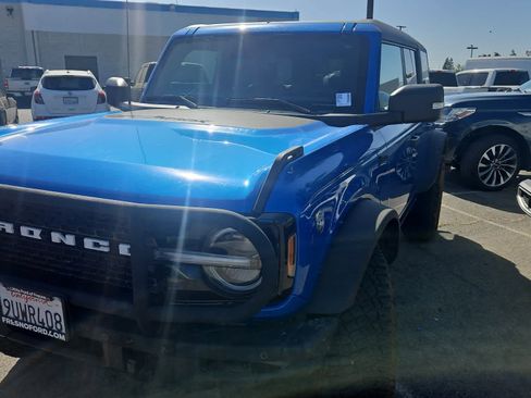 Certified 2024 Ford Bronco Wildtrak AWD/4WD image 1