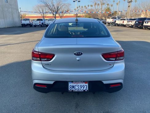 Used 2019 Kia Rio S image 15