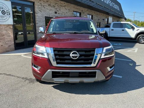 Used 2023 Nissan Armada Platinum w/ Captain's Chairs Package RWD image 8