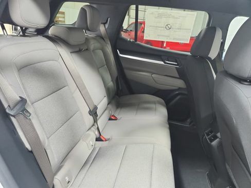 New 2026 GMC Terrain Elevation FWD image 36