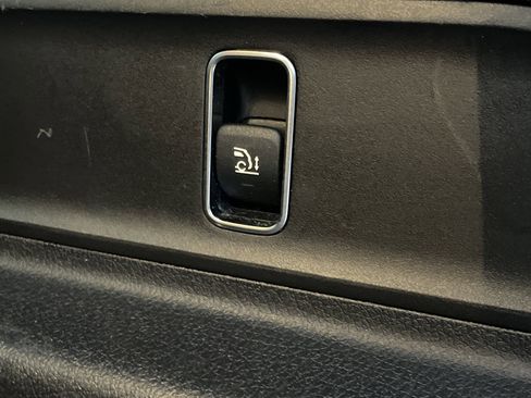 Certified 2020 Mercedes-Benz GLE 580 4MATIC image 11