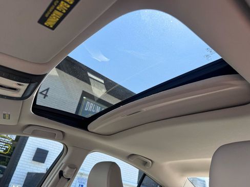 Used 2012 Acura TL FWD image 18