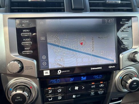 Certified 2020 Toyota 4Runner Limited AWD/4WD image 19