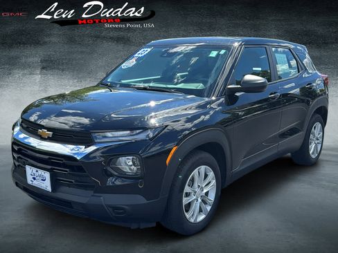 Certified 2023 Chevrolet TrailBlazer LS FWD image 2