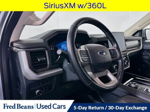 Used 2022 Ford Expedition Max XLT image 12