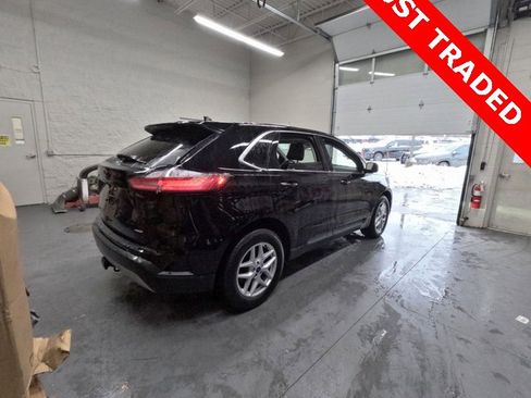 Used 2022 Ford Edge SEL w/ Convenience Package image 5