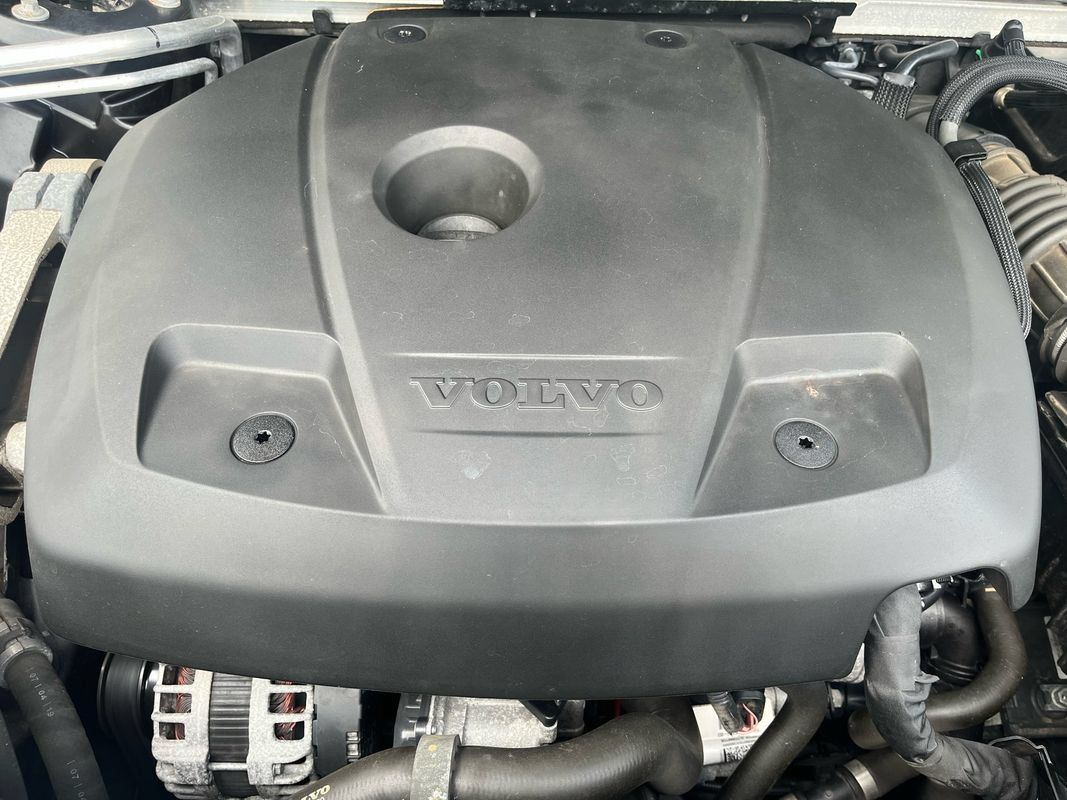 Used 2020 Volvo XC60 T6 Inscription AWD/4WD image 28