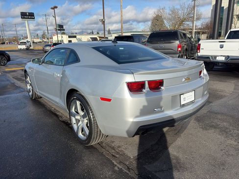 Used 2010 Chevrolet Camaro LT w/ RS Package image 5