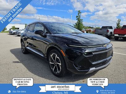 Used 2025 Chevrolet Equinox EV LT w/ Convenience Package