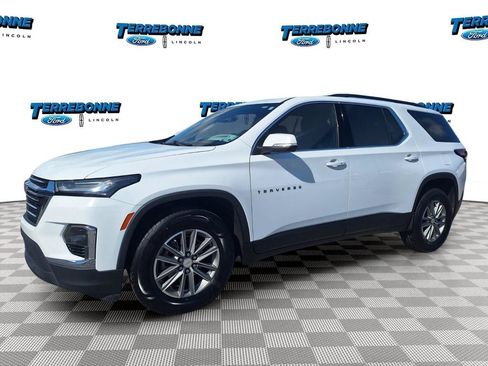 Used 2023 Chevrolet Traverse LT FWD image 1
