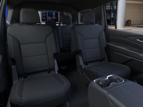 New 2026 Chevrolet Traverse LT w/ Driver Confidence Package image 17